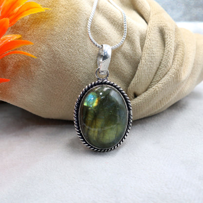 Labradorite Pendant