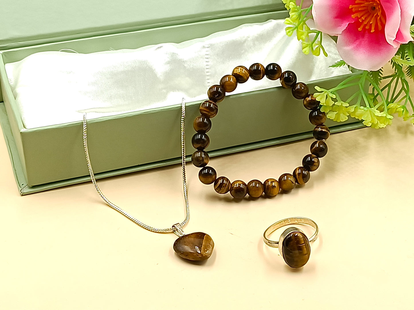 Tiger Eye Set