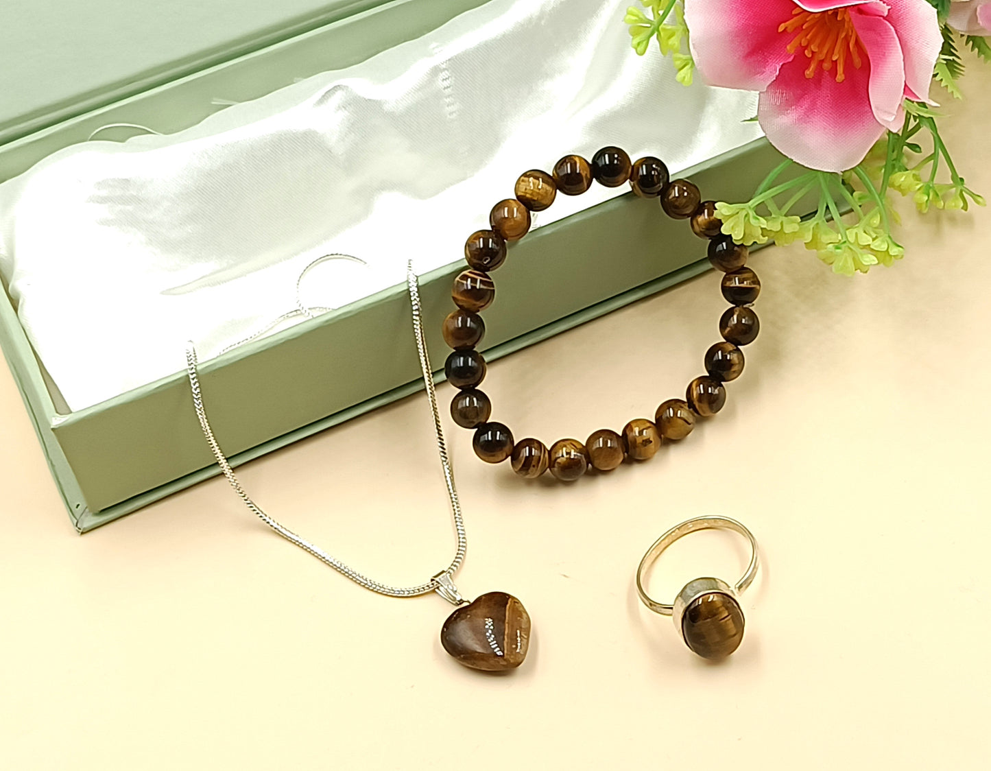 Tiger Eye Set